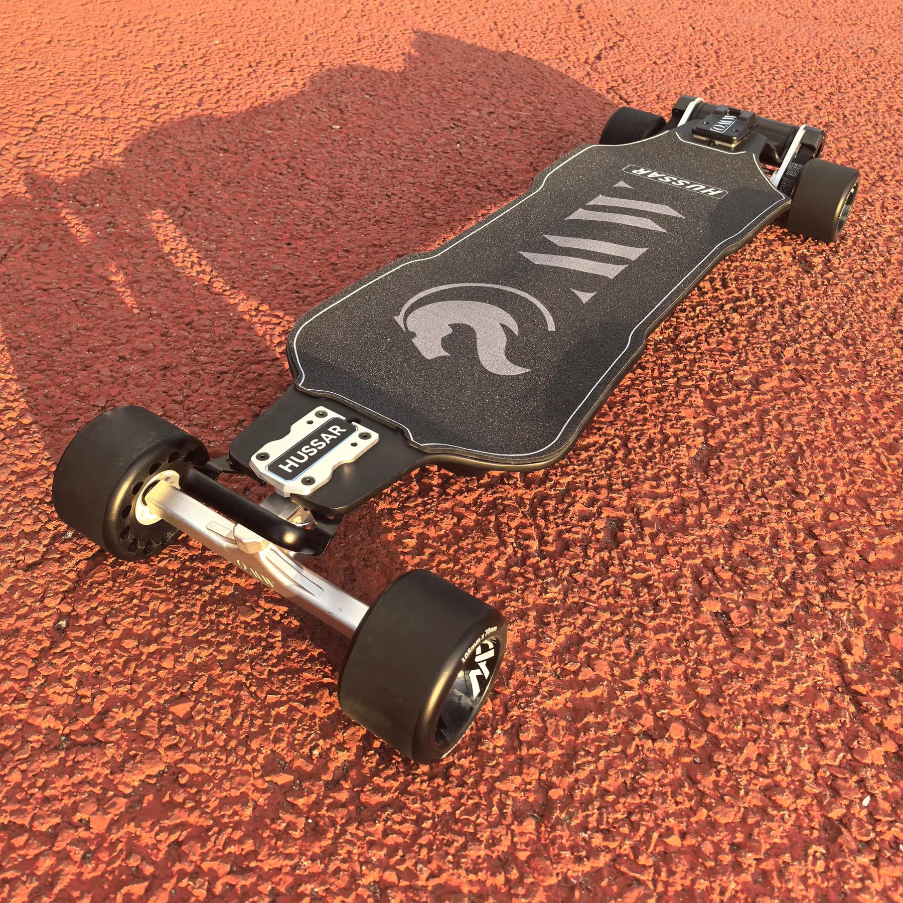 OMW Hussar Street Carbon Flexible Electric Skateboards Suitable for Beginners