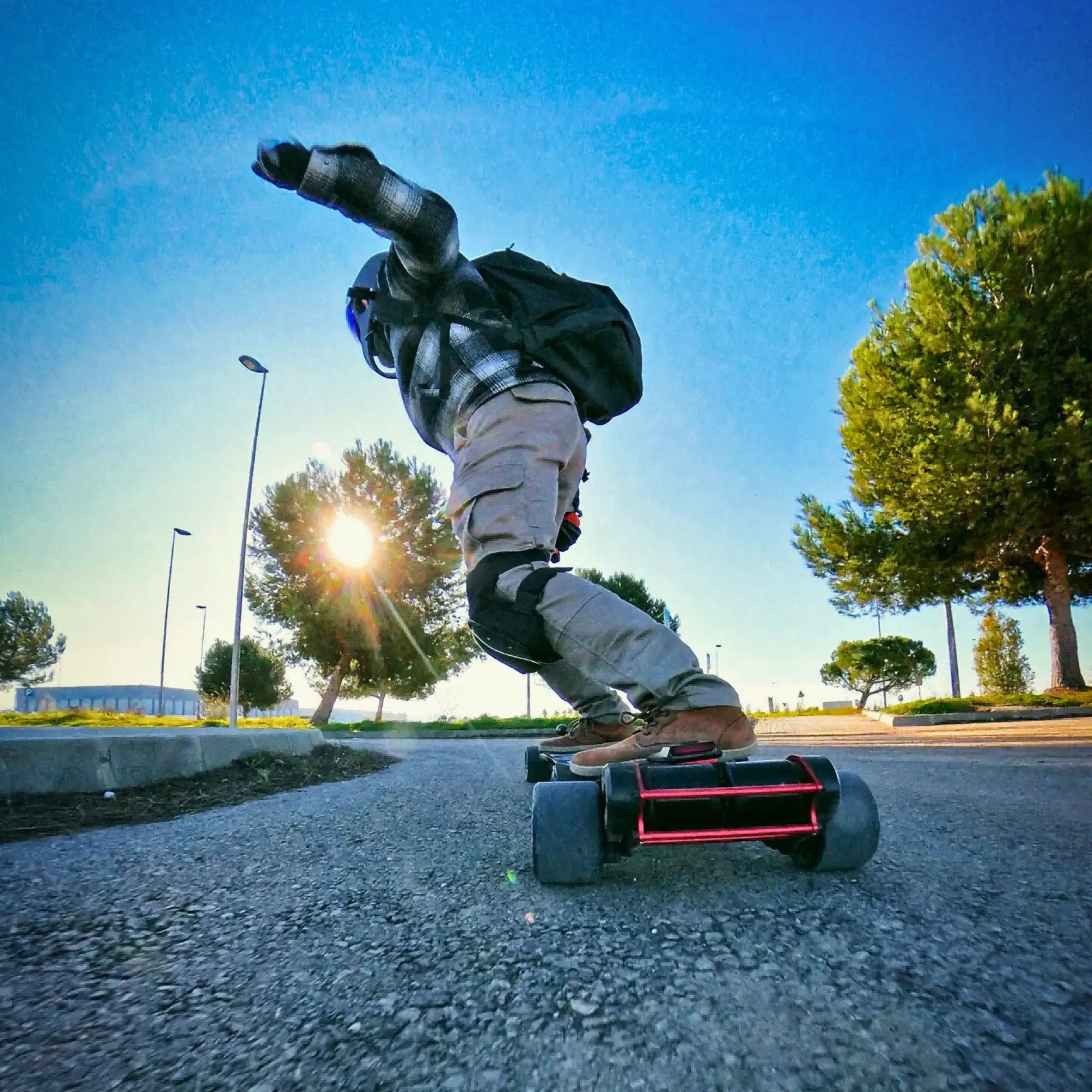OMW Cavalry Street/All-terrain Electric Skateboards with CNC Colored Trucks
