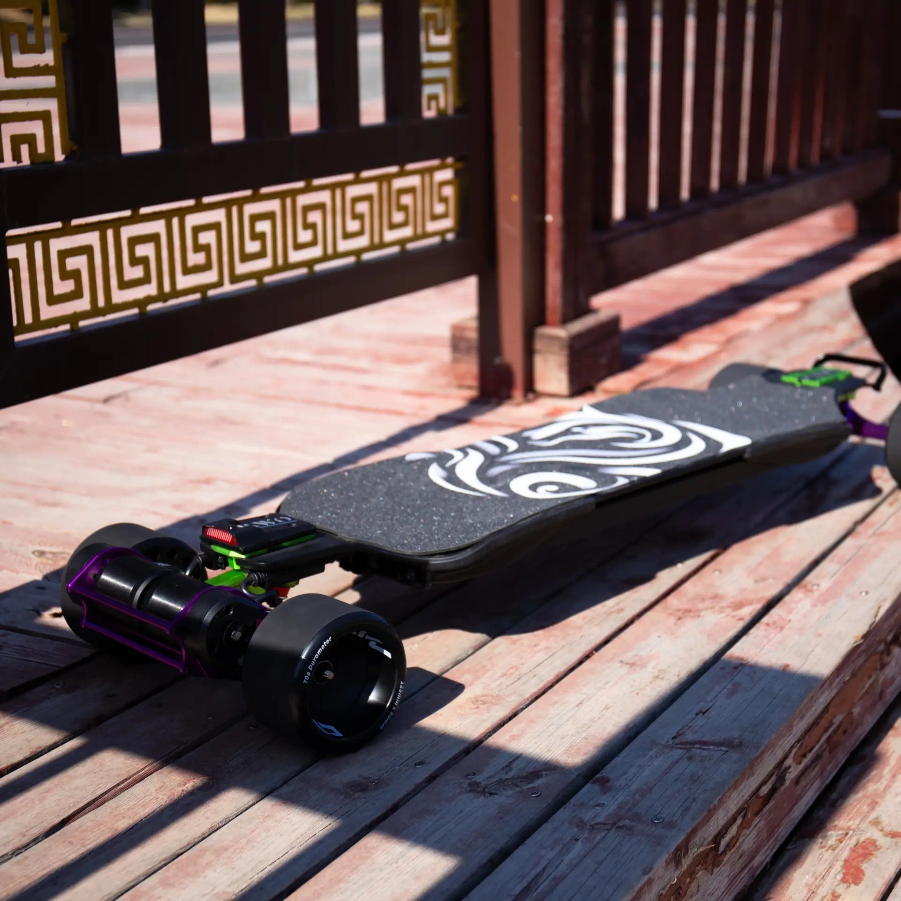 colorride Cavalry electric skateboard with MAD MAX 125
