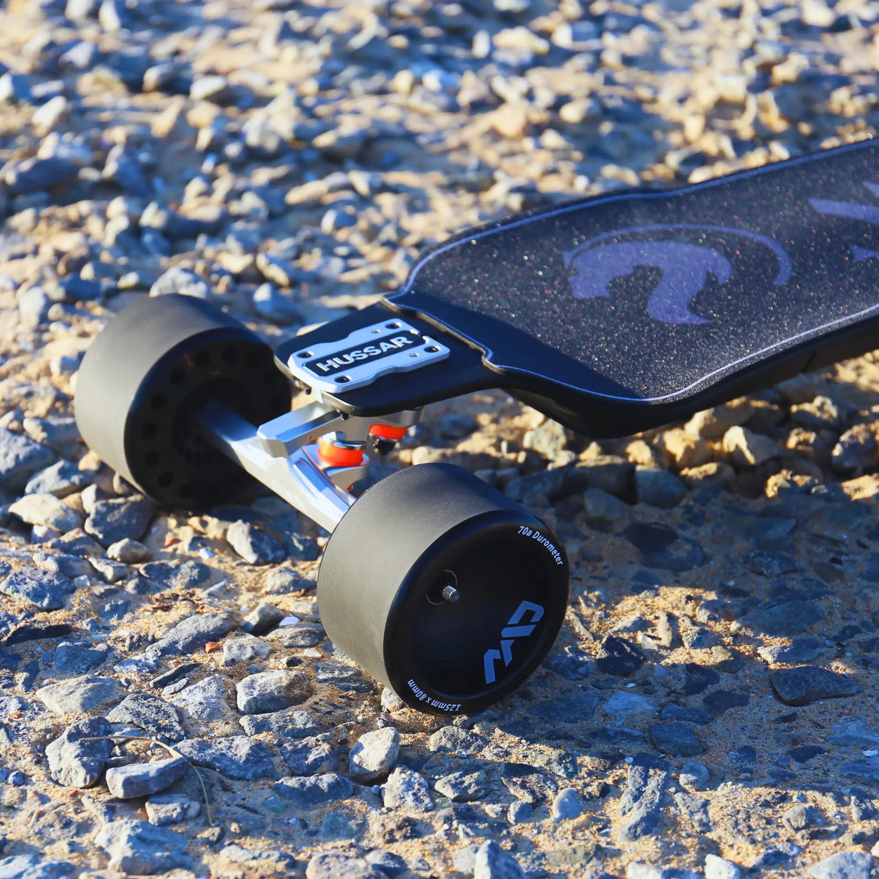 OMW Hussar Street/All-Terrain Carbon Flexible Electric Skateboards Suitable for Beginners