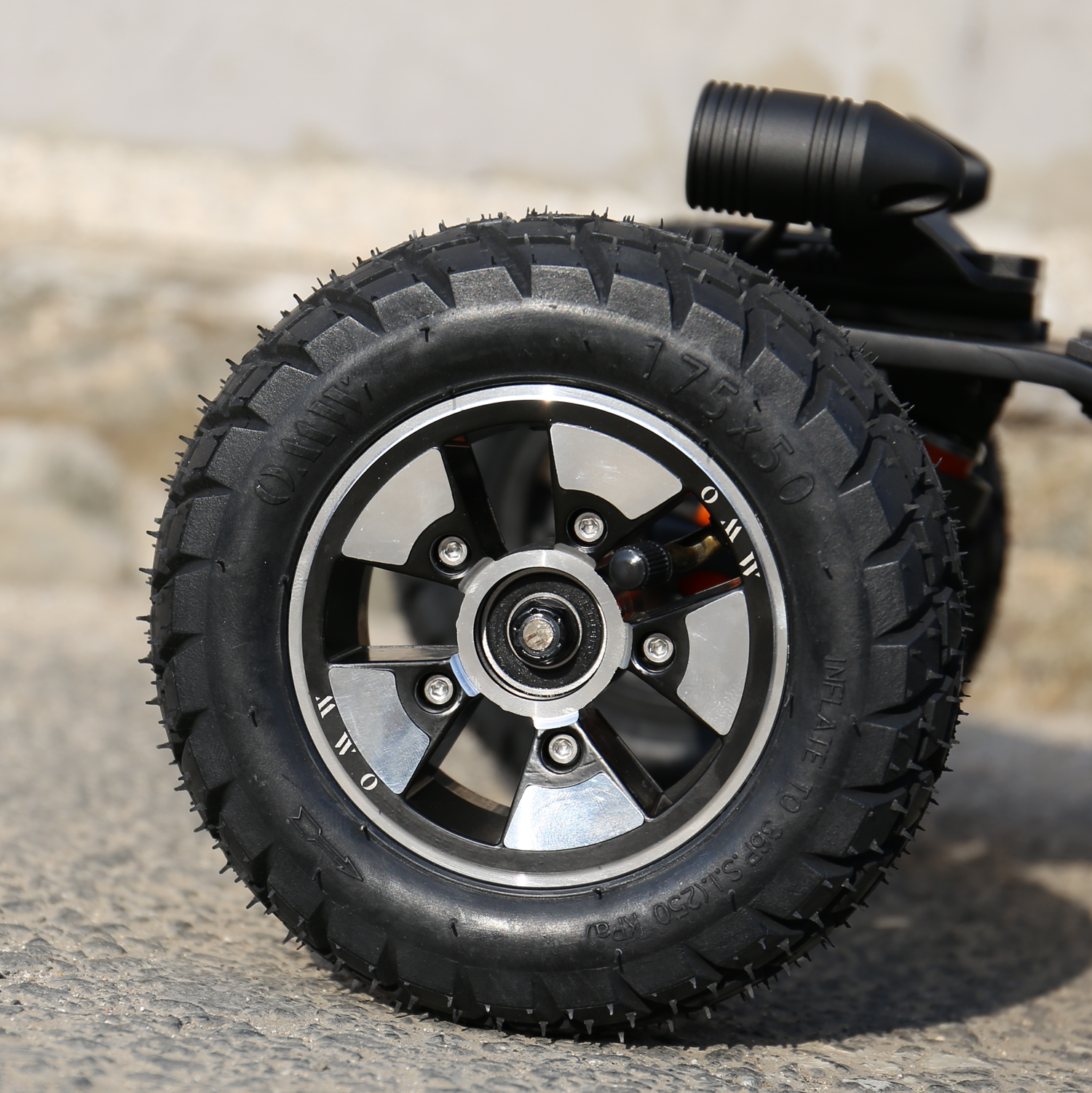 OMW Alloy Wheel Hub