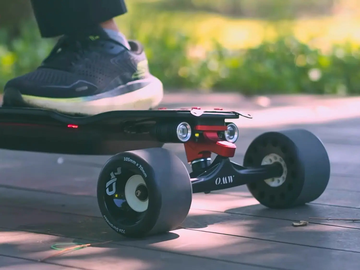 OMW Lancer electric skateboard