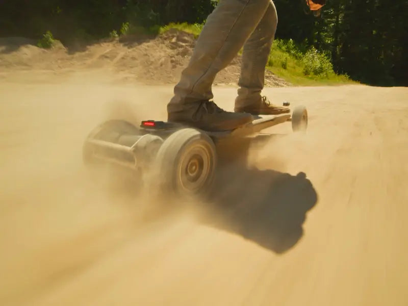 Guide to Cleaning and Maintaining Your Electric Skateboard