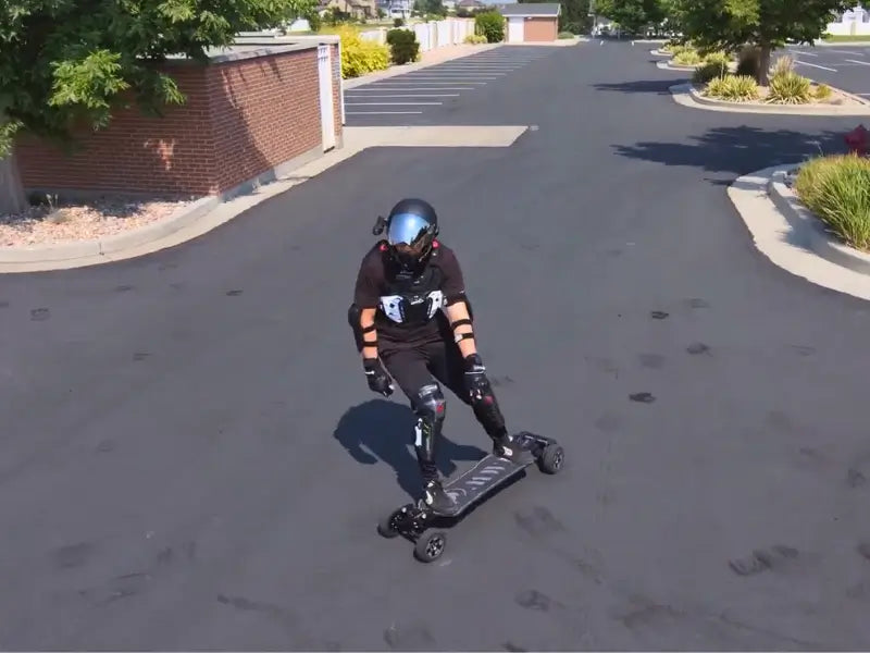 OMW Hussar Review: The Perfect Electric Skateboard for Carving and Speed